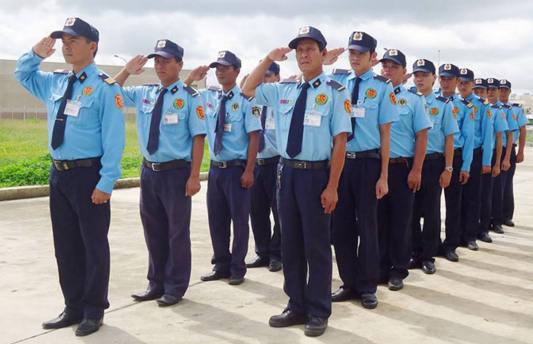 Quần Áo Bảo Vệ